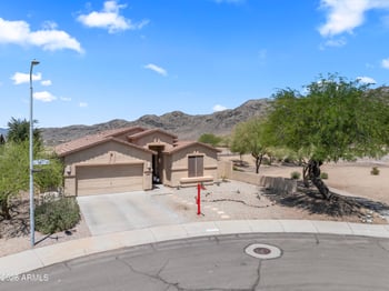 16404 18th Dr, Phoenix, AZ 85045