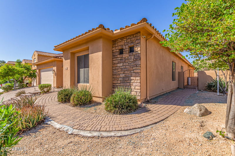 16404 23rd Way, Phoenix, AZ 85048