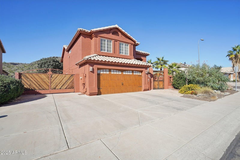 16404 29th St, Phoenix, AZ 85048