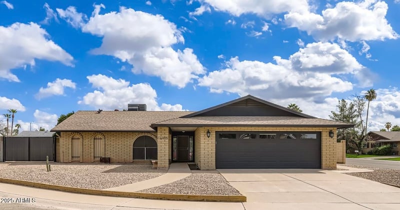 16405 49th Dr, Glendale, AZ 85306