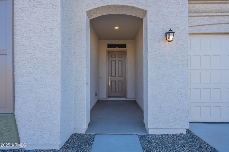 16405 Desert Mirage Dr, Surprise, AZ 85388