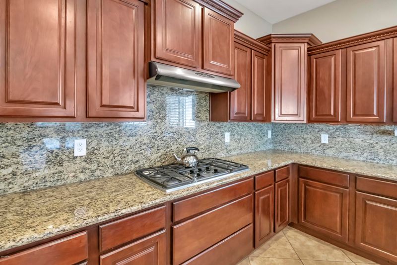 16405 S 29th Dr, Phoenix, AZ 85045
