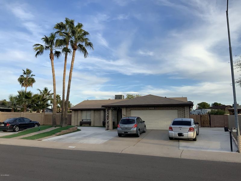 16409 N 45th Ave, Glendale, AZ 85306