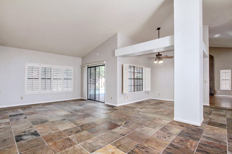 16409 S 35th St, Phoenix, AZ 85048