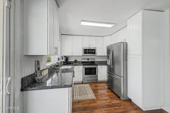 1641 Alicia Dr, Phoenix, AZ 85042