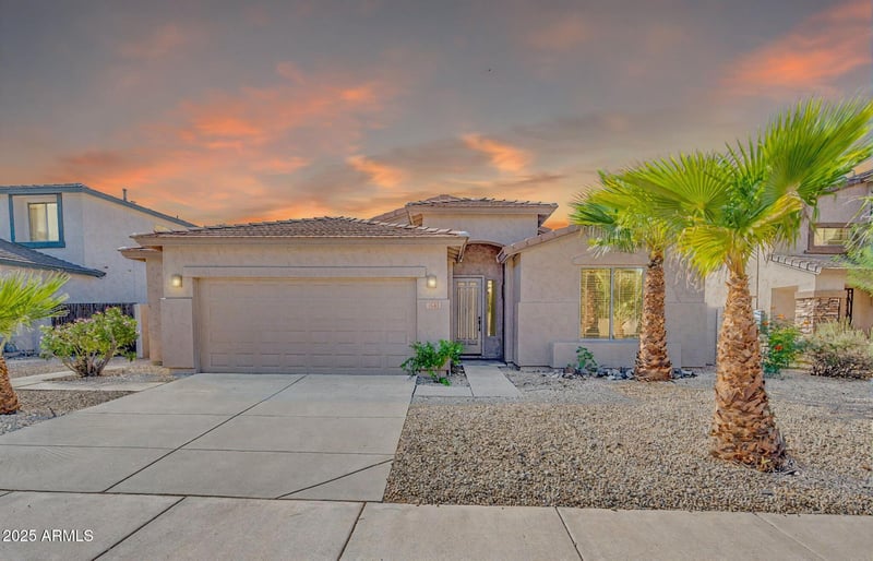 1641 Windsong Dr, Phoenix, AZ 85045