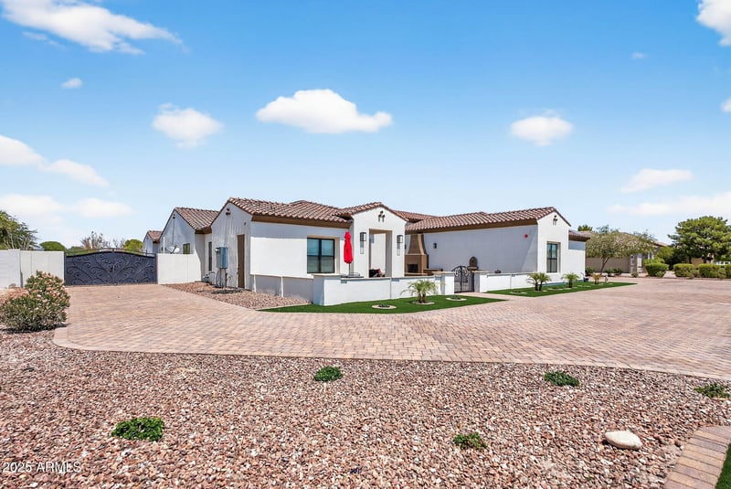 16410 Durango St, Goodyear, AZ 85338