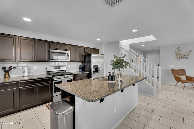 16412 Culver St, Goodyear, AZ 85338