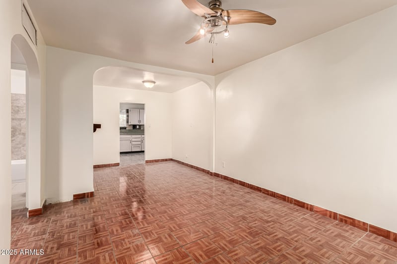 1642 38th Ave, Phoenix, AZ 85009