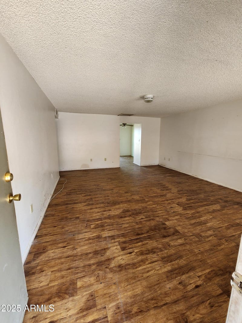 1642 Pershing Ave, Phoenix, AZ 85029