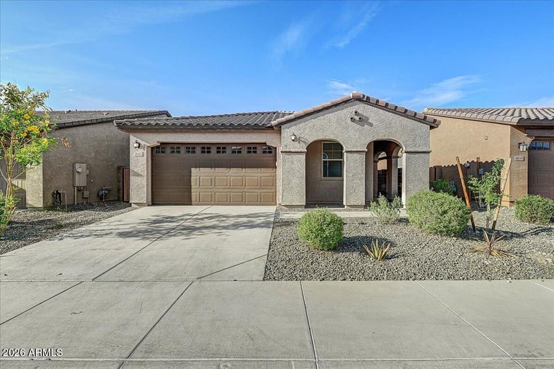 1642 W Monte Way, Phoenix, AZ 85041