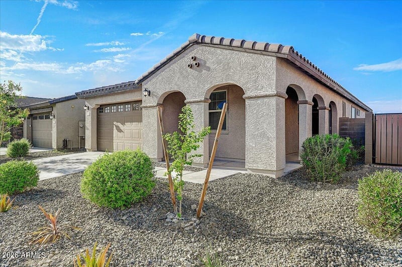 1642 W Monte Way, Phoenix, AZ 85041