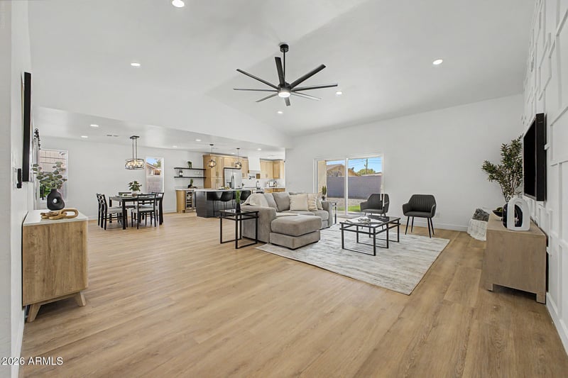 16420 N 46th Ln, Glendale, AZ 85306