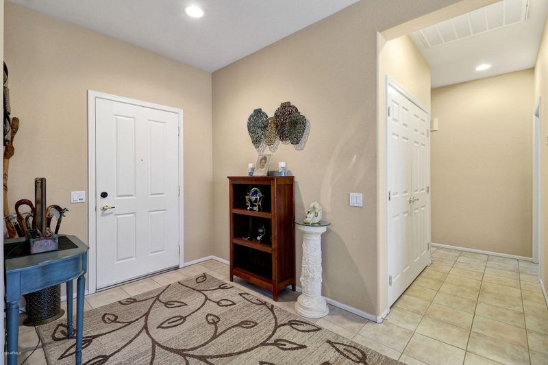 16421 W La Posada Ln, Surprise, AZ 85374