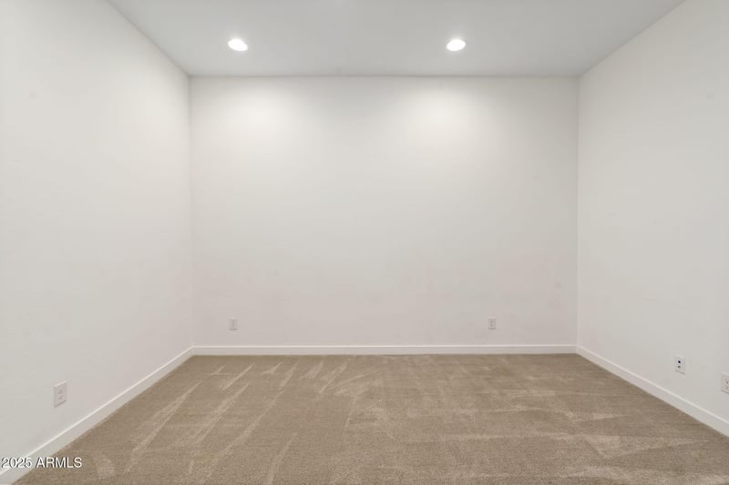 16423 Charlotte Dr, Surprise, AZ 85387