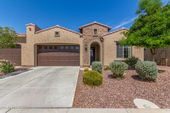 16426 Piccadilly Rd, Goodyear, AZ 85395