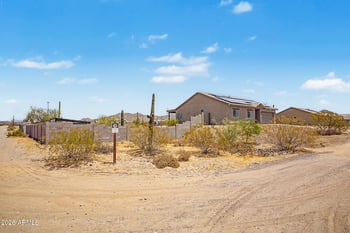 16428 W Whisper Rock Trl, Surprise, AZ 85387