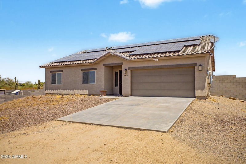 16428 Whisper Rock Trl, Surprise, AZ 85387