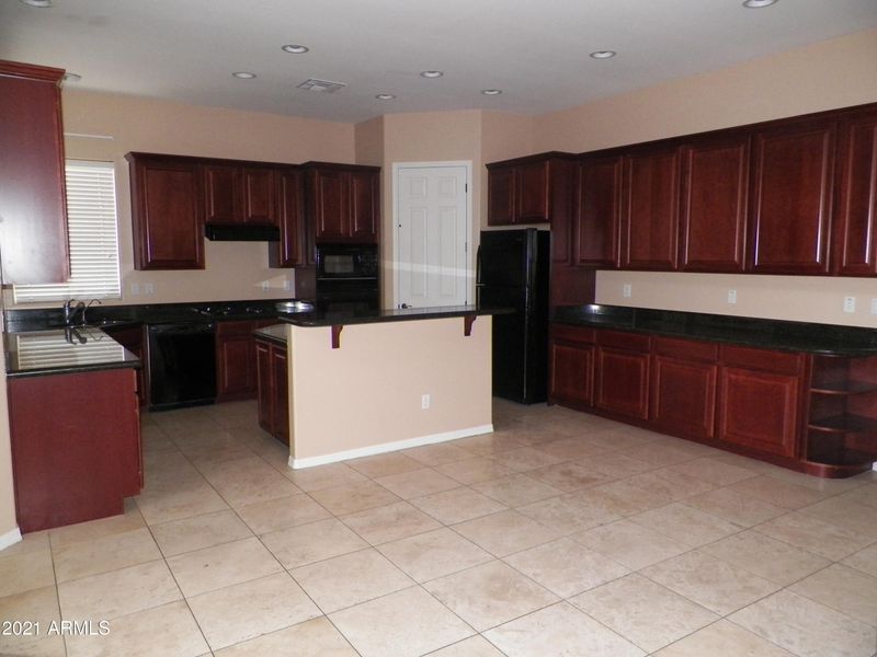 16429 S 34th St, Phoenix, AZ 85048
