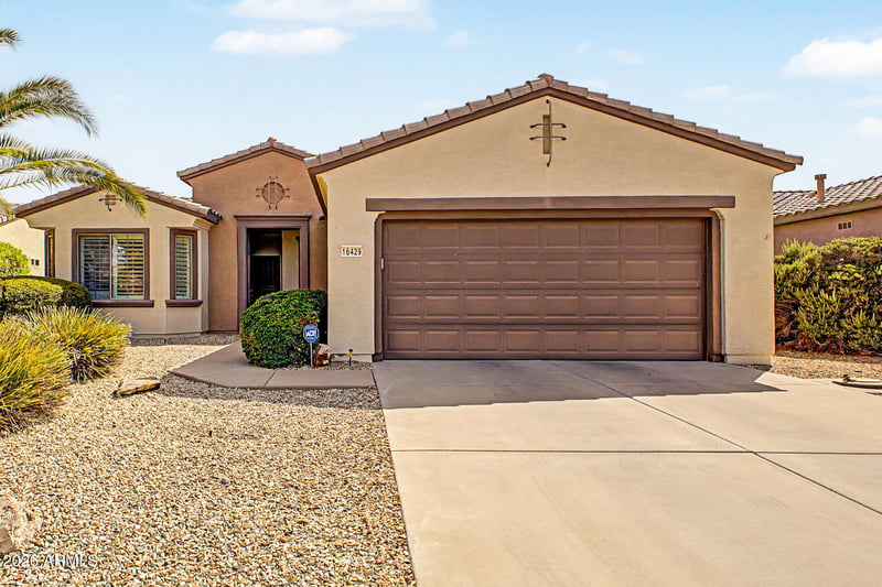 16429 Peppertree Ct, Surprise, AZ 85387