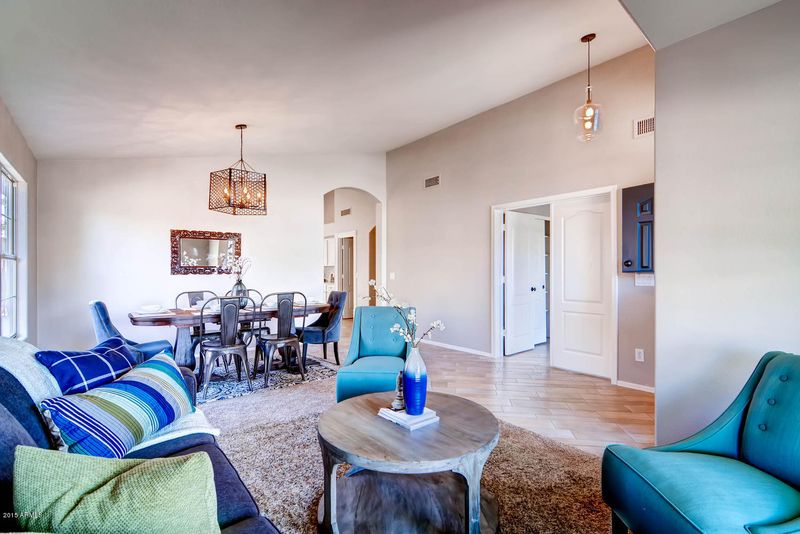 1643 E Carla Vista Dr, Gilbert, AZ 85295