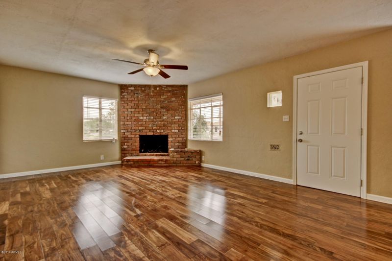 1643 W Roma Ave, Phoenix, AZ 85015