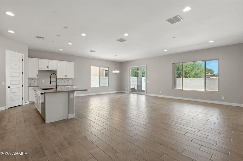 16430 Desert Mirage Dr, Surprise, AZ 85388