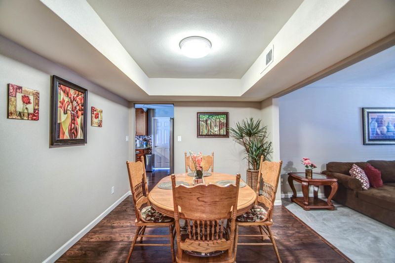 16431 N 45th Dr, Glendale, AZ 85306