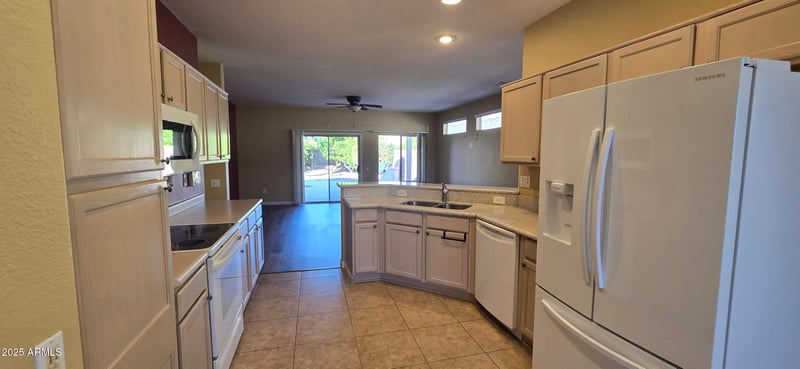 16434 Crater Ln, Surprise, AZ 85374