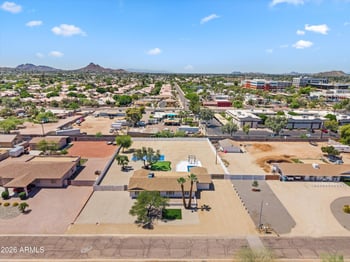 16436 40th Pl, Phoenix, AZ 85032