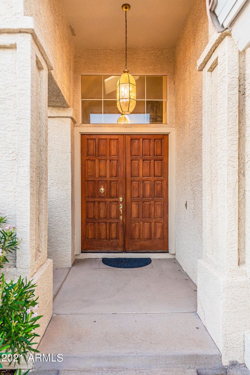 1644 E Glenhaven Dr, Phoenix, AZ 85048