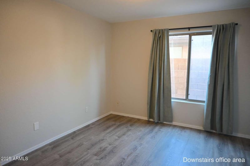 1644 Laurel Ave, Gilbert, AZ 85234