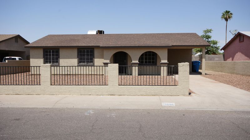 1644 N 57th Dr, Phoenix, AZ 85035