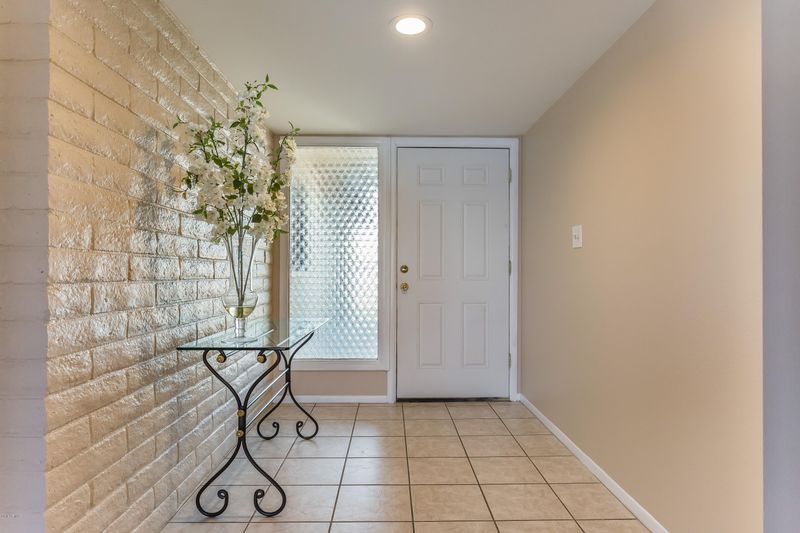1644 W Royal Palm Rd, Phoenix, AZ 85021