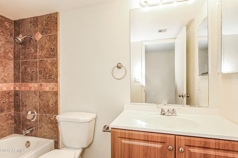 16441 62nd Ave, Glendale, AZ 85306