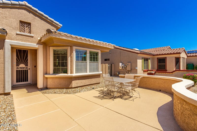 16446 Century Plant Dr, Surprise, AZ 85387