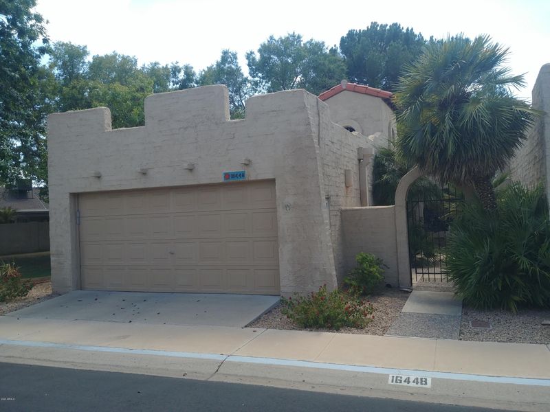 16448 N 29th Ln, Phoenix, AZ 85053