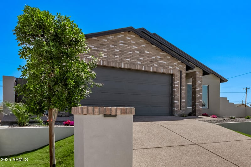 1645 29th Ave, Phoenix, AZ 85009