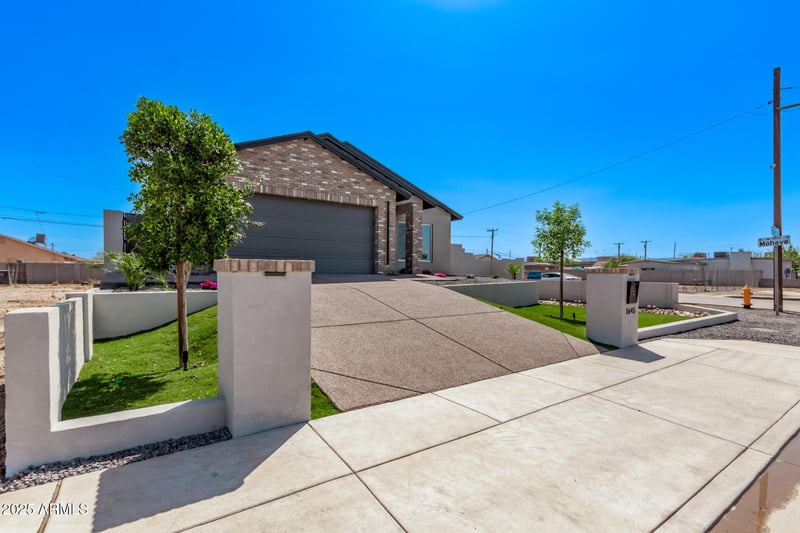1645 29th Ave, Phoenix, AZ 85009