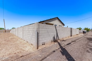 1645 29th Ave, Phoenix, AZ 85009