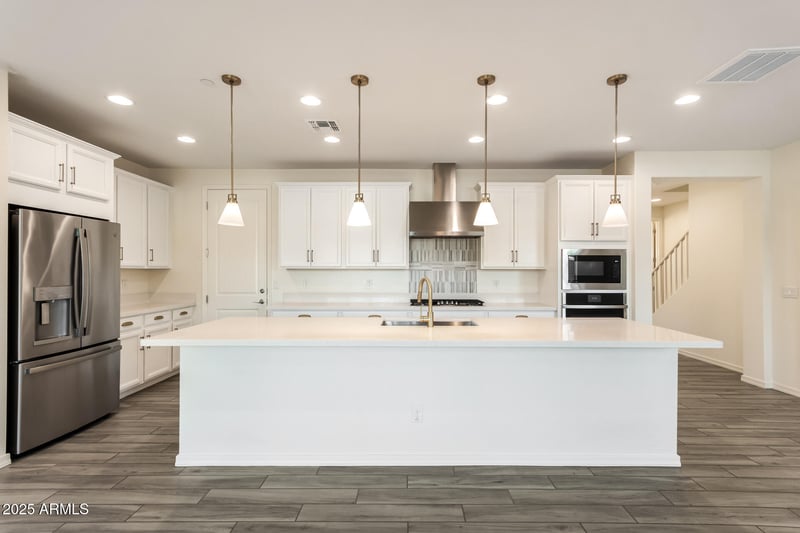 1645 Follett Way, Gilbert, AZ 85295