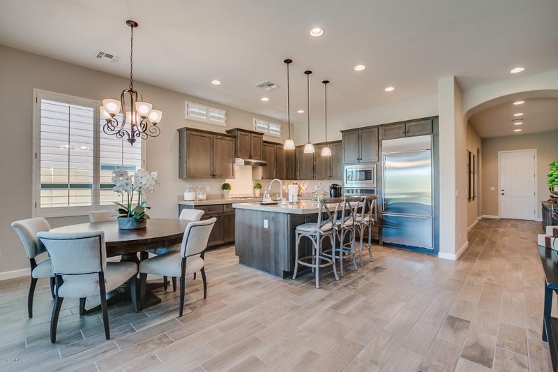 1645 N Red Cliff --, Mesa, AZ 85207