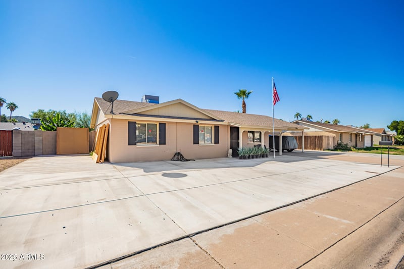 1645 Thunderbird Rd, Phoenix, AZ 85023