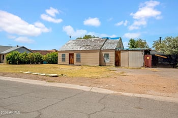 1646 Amelia Ave, Phoenix, AZ 85016