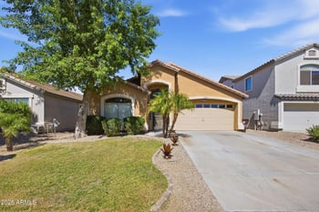 1646 E Daniella Dr, San Tan Valley, AZ 85140
