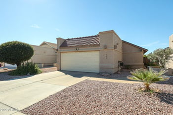 1646 Comanche Dr, Chandler, AZ 85224