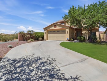 16464 W Honeysuckle Dr, Surprise, AZ 85387
