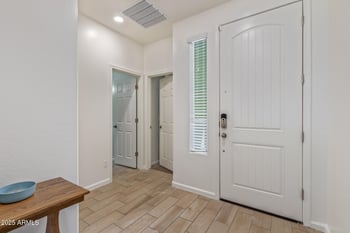 16468 Mariposa Grande --, Surprise, AZ 85387