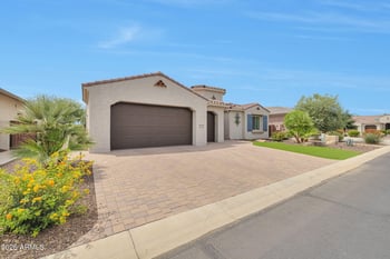 16469 Catalina Dr, Goodyear, AZ 85395