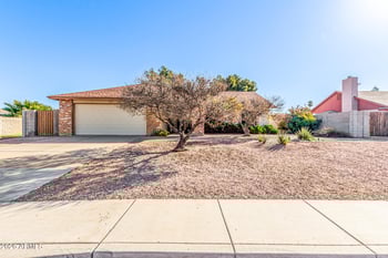 1647 Bullmoose Dr, Chandler, AZ 85224